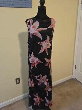 Sleeveless Mini Cowl Rushed Side Black Midi Dress with Pink Floral Print